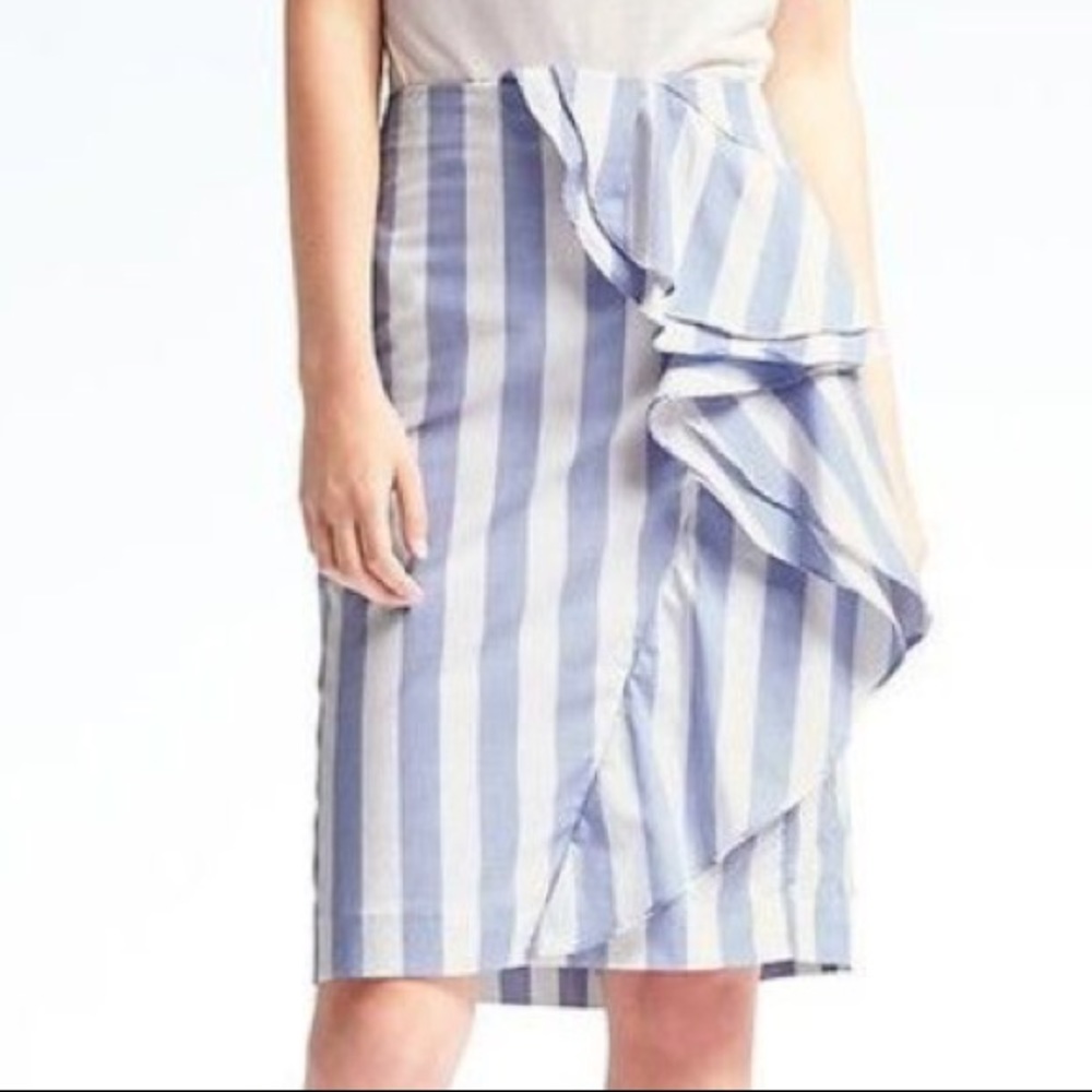 Banana Republic stripe pencil ruffle skirt size 4